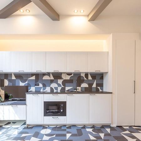 3Fo6 -Navigli-Duomo - Luxury Modern Apartment Милан Экстерьер фото