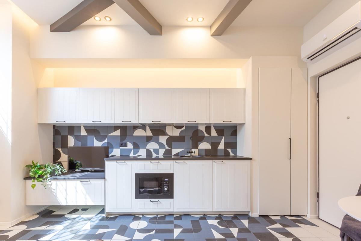 3Fo6 -Navigli-Duomo - Luxury Modern Apartment Милан Экстерьер фото