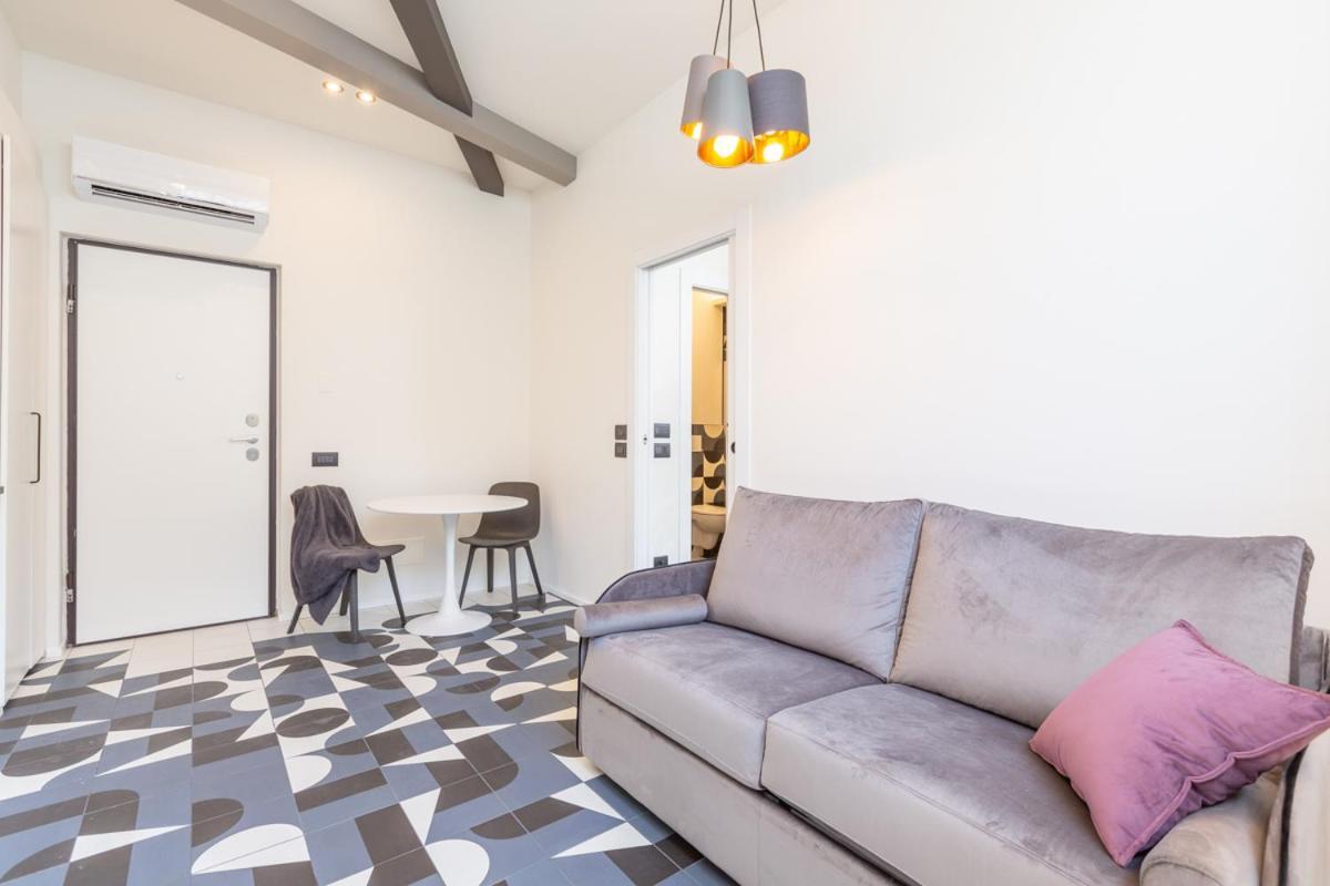 3Fo6 -Navigli-Duomo - Luxury Modern Apartment Милан Экстерьер фото